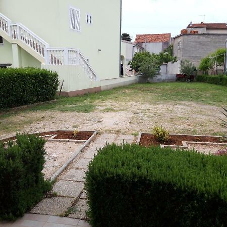 Apartments Laura I Angelina Tribalj Extérieur photo
