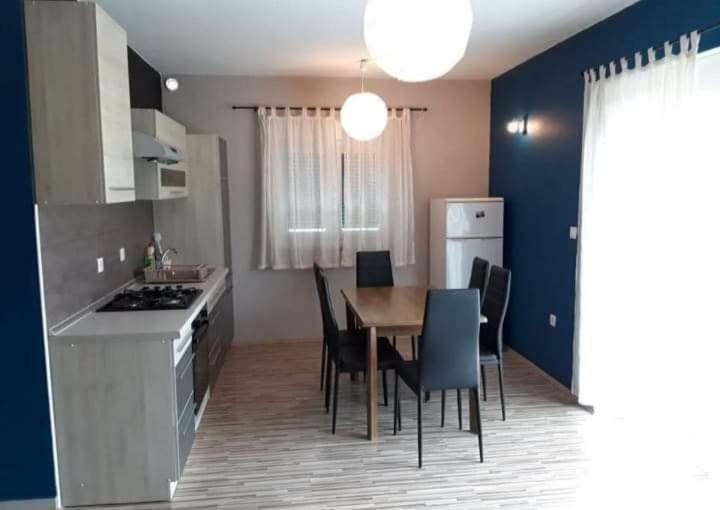 Apartments Laura I Angelina Tribalj Extérieur photo